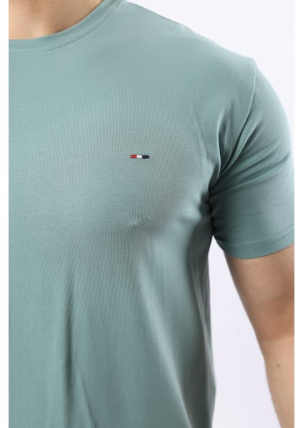 Erkek Slim Fit T-Shirt fiyatları