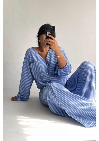 Mavi Çizgili Pamuklu Pijama Takımı fırsatları