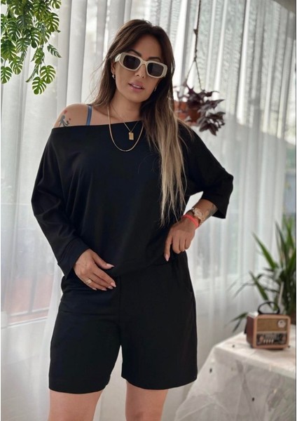 Kadın Kayık Yaka Oversize Asimetrik Bluz ve Şort Iki Iplik Takım