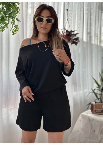 Kadın Kayık Yaka Oversize Asimetrik Bluz ve Şort Iki Iplik Takım