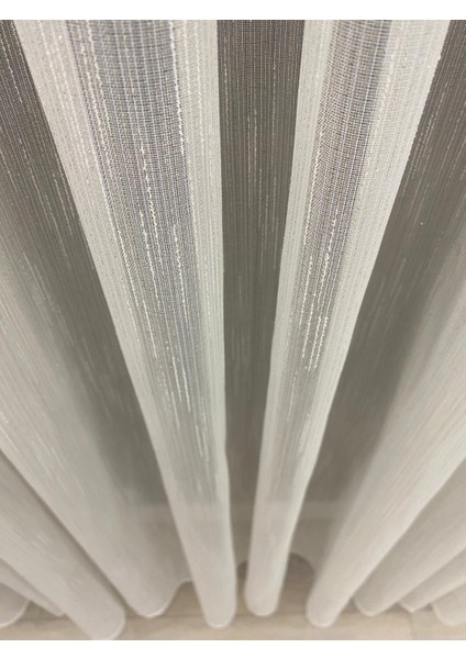 Venedik Armürlü Modern Şık Ekru Gold Simli Tül Perde 1/2,5 Orta Normal Pileli indirimleri