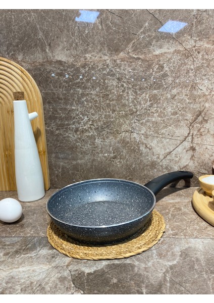 Elviragranit 18 cm Tava-Gri modelleri