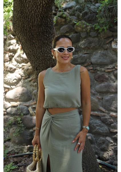 Soft Haki Yırtmaçlı Bel Düğüm Detay Etek Crop Takım