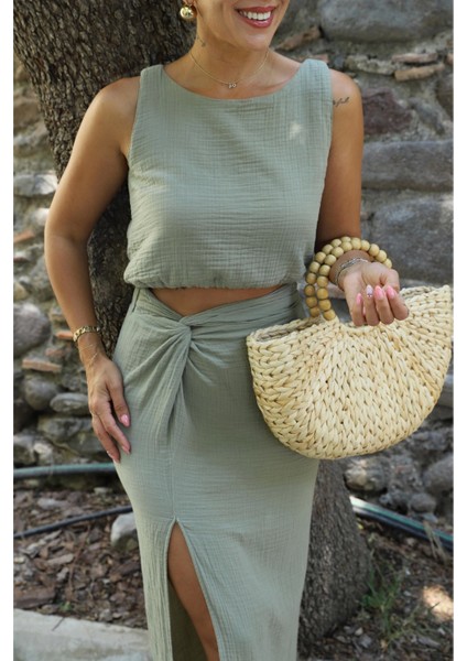 Soft Haki Yırtmaçlı Bel Düğüm Detay Etek Crop Takım modelleri