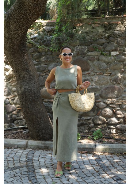 Soft Haki Yırtmaçlı Bel Düğüm Detay Etek Crop Takım indirimleri