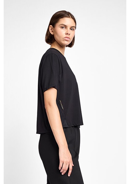 Kadın Antrenman Kısa Kol T-Shirt 25B-2054 fiyatları