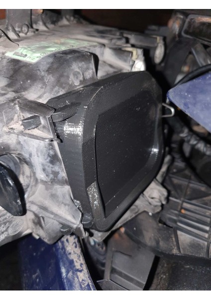 Audi A4 B6 Sol Ön Far Arka Kapağı