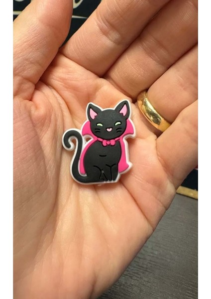 Terlik Süsü/kara Kedi