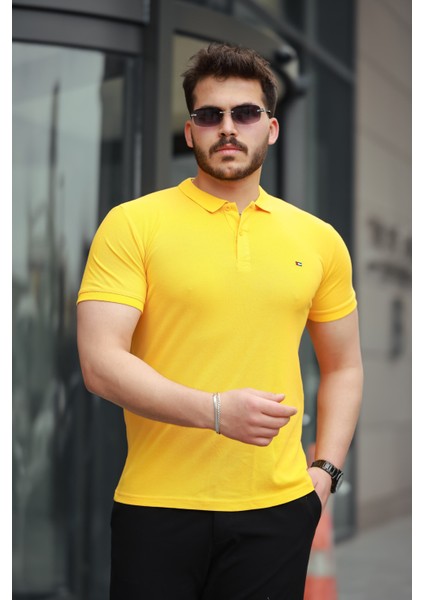 Erkek Kıvrılmaz Polo Yaka Cepsiz Slim Fit Dar Kesim T-Shirt