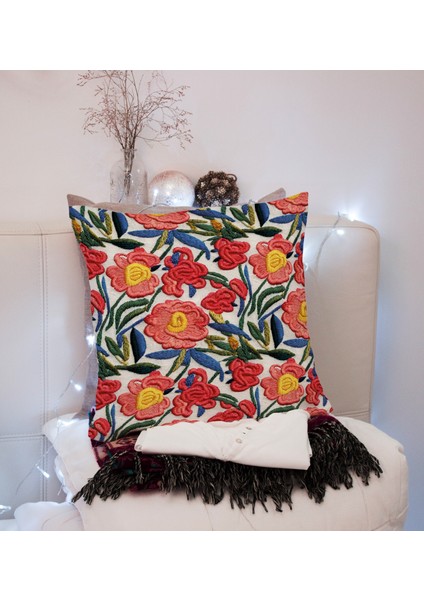 Embroıdery DS10 Dijital Baskılı Kırlent Kılıfı fiyatları