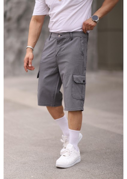 Erkek Slim Fit Kargo Cepli Kapri Şort