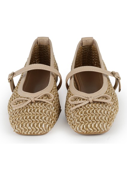 Laven Hasır Detaylı Babet