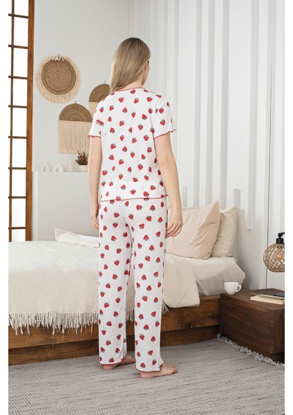 Kadın Strawberry Patterned Kısa Kol Pijama Takımı