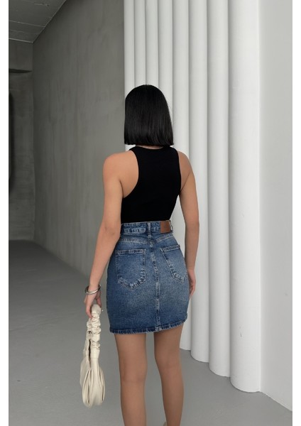 Dar Kalıplı Normal Belli Cepli ve Astarsız Kısa Boy Kadın Kot Etek Mini Koyu Mavi denim modelleri