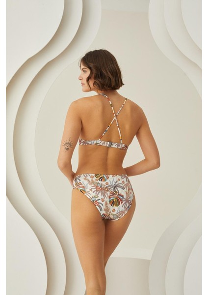 Özel Tasarım Tropikal Desen Sırt Detaylı Bikini Takımı