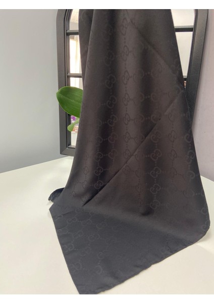 D Desen Soft Pamuk Eşarp Siyah Renk indirimleri