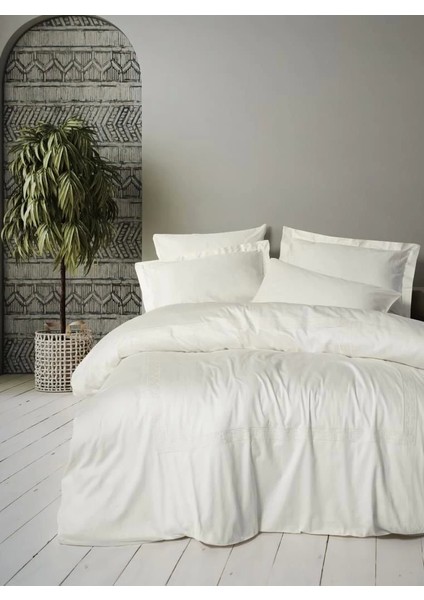 Cotton Box Brode Nakışlı Çift Kişilik Saten Nevresim Takımı Luxe Ekru