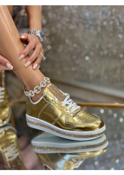 Silve Kristal Taşlı Özel Tasarım Spor Ayakkabı Gold fırsatları
