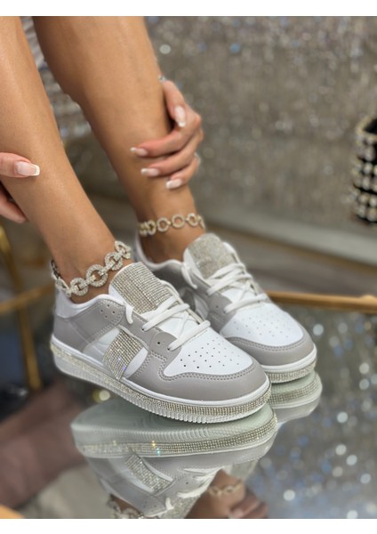 Green Kristal Taşlı Özel Tasarım Spor Ayakkabı Gri