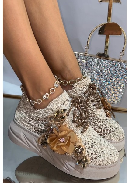 Mayor Çiçek Desenli Özel Tasarım Spor Ayakkabı Bej