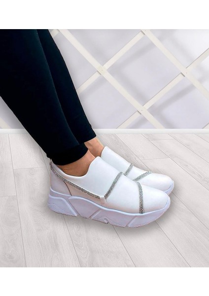 Flow Spor Ayakkabı Beyaz modelleri