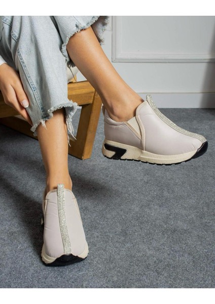 Nomni Kristal Taşlı Spor Ayakkabı Bej fiyatları