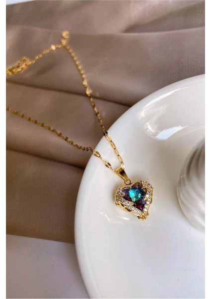 Kadın Paslanmaz Çelik Kalp Model Gold Zirkon Taşlı Kolye ve Yüzük (Kutulu) fırsatları