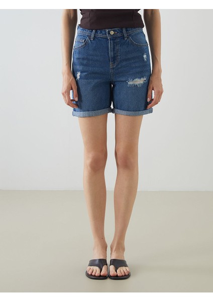 Yeni Sezon Boyfriend Fit Yirtik Detayli Kadin Jean Sort - S5DN12Z8 fiyatları