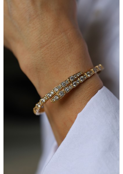 14 Ayar Altın Taşlı Yılan Desenli Kelepçe fiyatları