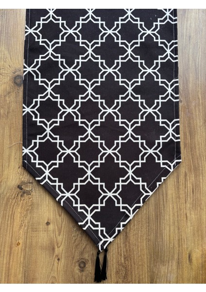 Moroccan Duck Keten Runner ve 6'lı Siyah Supla Seti