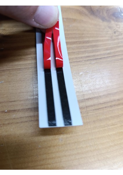 Dekoratif Şerit Ayna Pleksi Duvar Kaplama Süsü 1 cm x 100CM ( Yapışkanlı ) - Gümüş (Silver) Renk modelleri