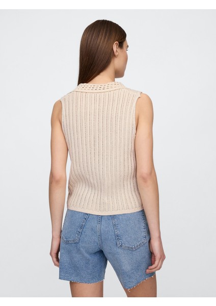 Kadın Beyaz Polo Yaka Kolsuz Bluz indirimleri