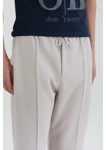 Beli Lastikli Çimalı Jogger Pantolon fırsatları