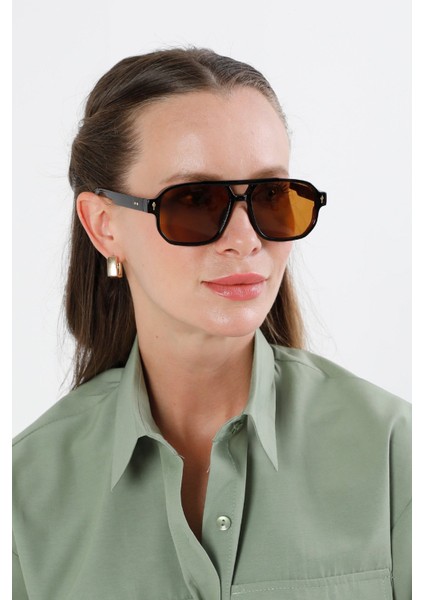 Metal Aksesuar Detaylı Güneş Gözlüğü