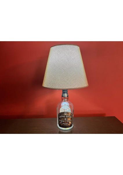 Chıvas Regal Şişe Abajur 46 cm Yüksekliğindedir