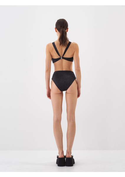 Kadın Siyah Regular Fit Bikini Üst