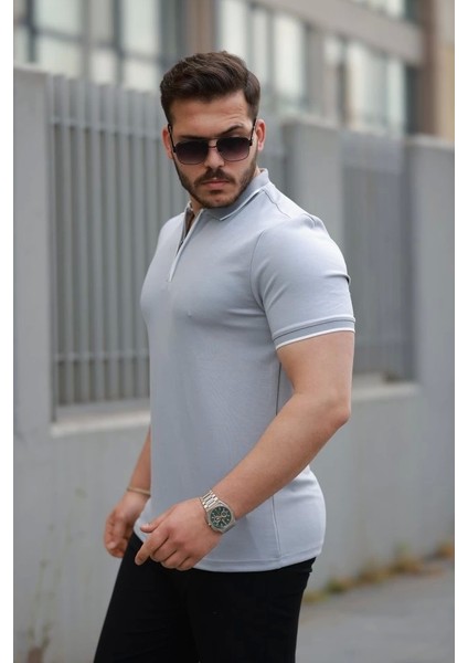 Erkek Fermuar Yakalı Çizgi Detaylı Kısa Kollu Tişört fiyatları