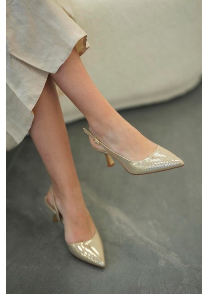 Delhi Kadın Alçak Topuklu Abiye Ayakkabı Altın fiyatları