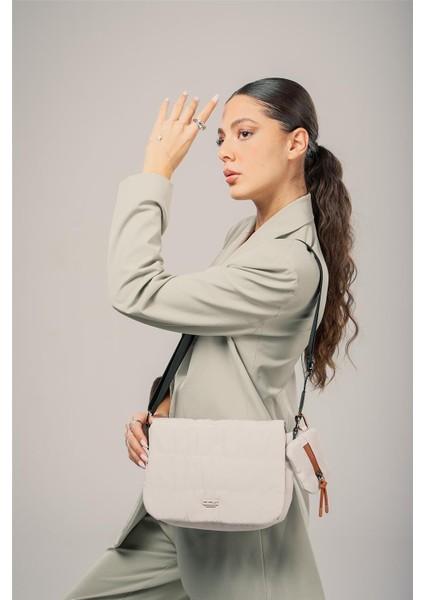 Kadın 17733 Omuz Askılı Kol Çantası