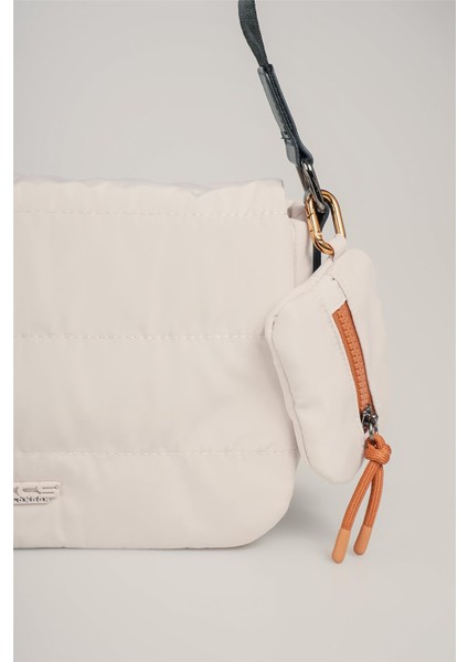 Kadın 17733 Omuz Askılı Kol Çantası fırsatları