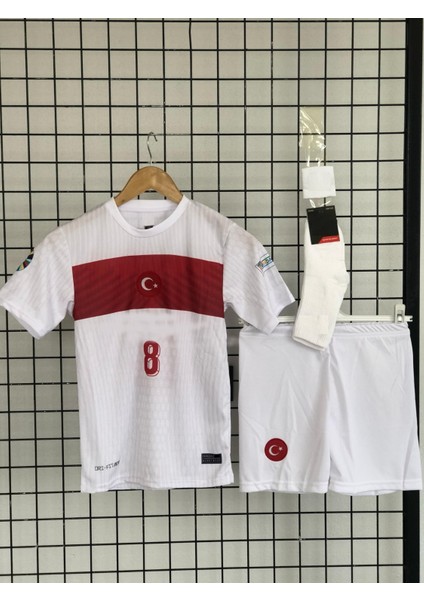A.r.d.a. G.ü.l.e.r. Türkiye Euro 2024 Milli Takımı Iç Saha Çocuk Forması 4'lü Set (Beyaz)