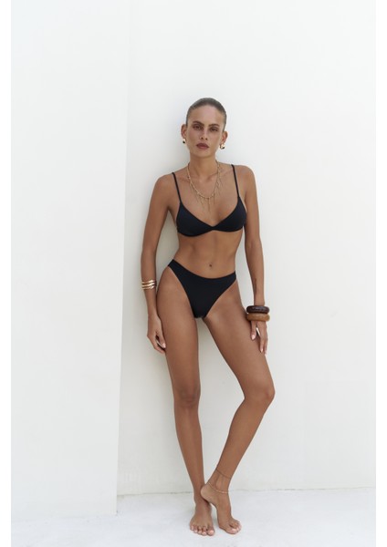 Bintang Düz Kesim Siyah Bikini Altı