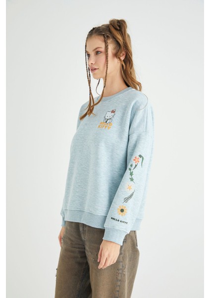 Lisanslı Baskılı Kalın Oversize Fit Sweatshirt fırsatları