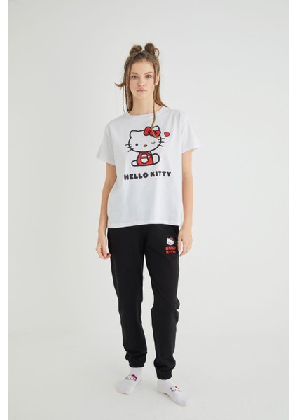 Lisanslı Baskılı Basic T-Shirt Relaxed Pamuk fırsatları