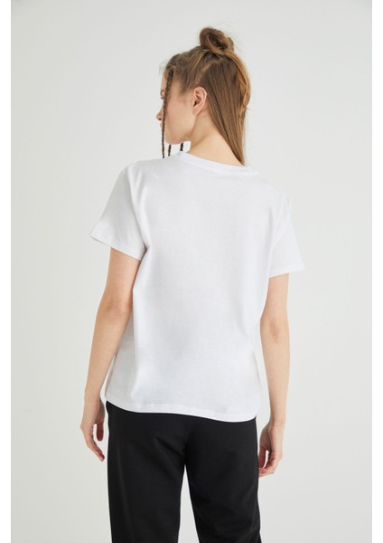 Lisanslı Baskılı Basic T-Shirt Relaxed Pamuk indirimleri