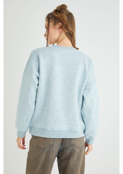 Lisanslı Baskılı Fit Yeşil Sweatshirt fırsatları