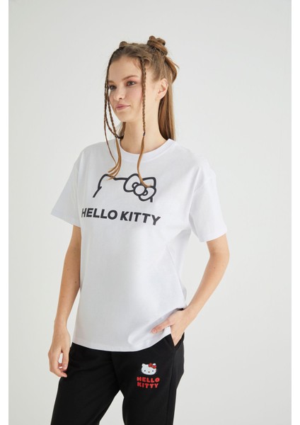 Lisanslı Baskılı Basic T-Shirt Relaxed Kalıp Pamuk modelleri