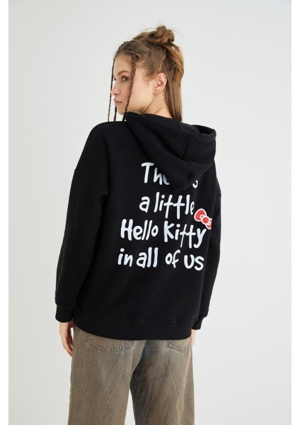 Lisanslı Baskılı Kapüşonlu Kalın Sweatshirt fiyatları