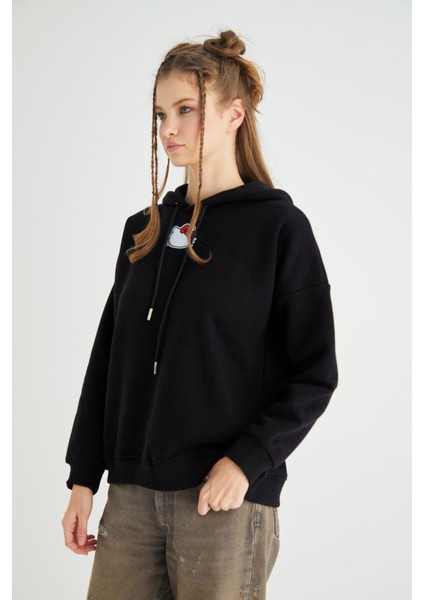 Lisanslı Baskılı Kapüşonlu Kalın Sweatshirt