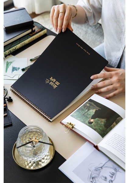 A4 Siyah Kraft Kapak 60 Yaprak 140 Gr. Perforajlı Eskiz Defteri - Sketch Book